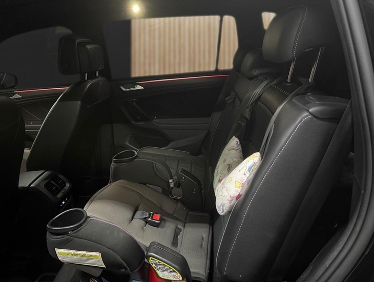 galeria TIGUAN Allspac R-Line 300 TSI 2.0