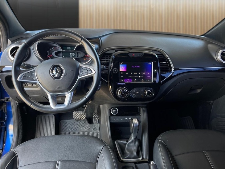 galeria CAPTUR Intense 1.3 TB 16V Flex 5p Aut.