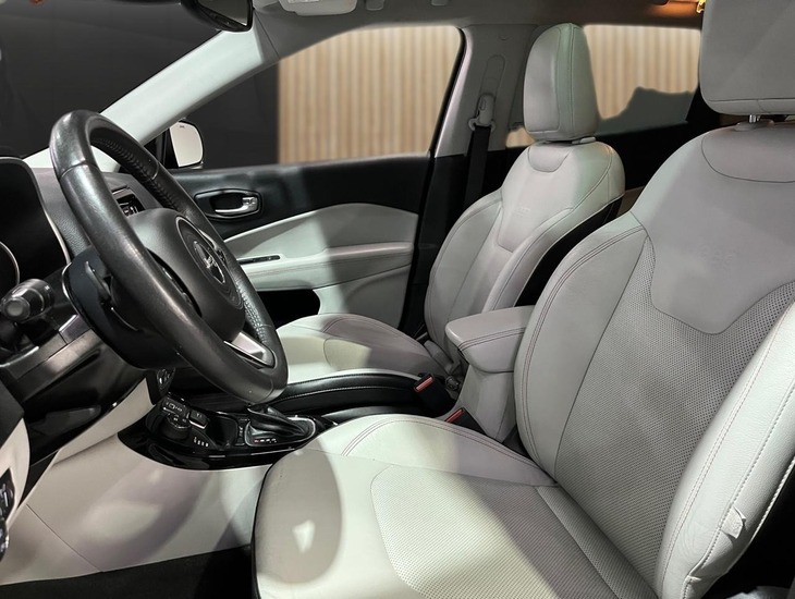 galeria COMPASS LIMITED 2.0 4x4 Diesel 16V Aut.