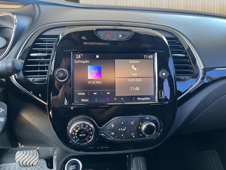 galeria CAPTUR Intense 1.3 TB 16V Flex 5p Aut.