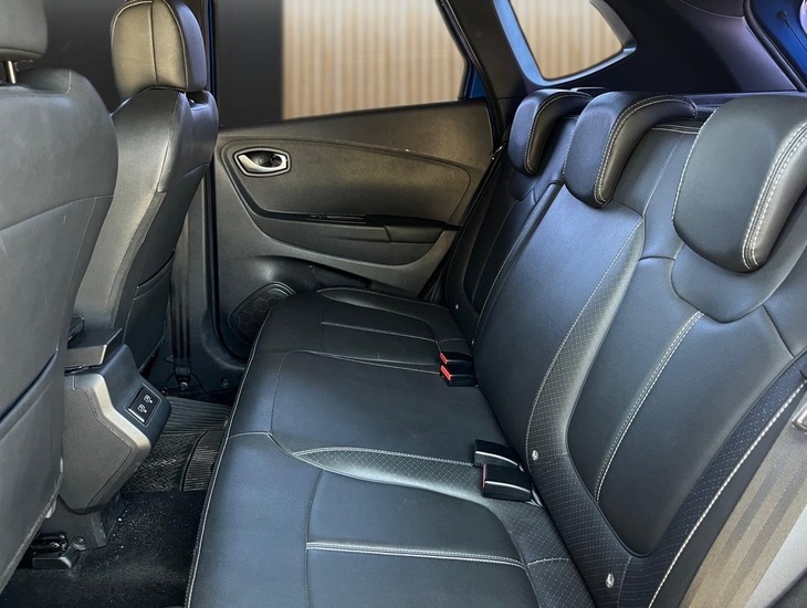 galeria CAPTUR Intense 1.3 TB 16V Flex 5p Aut.