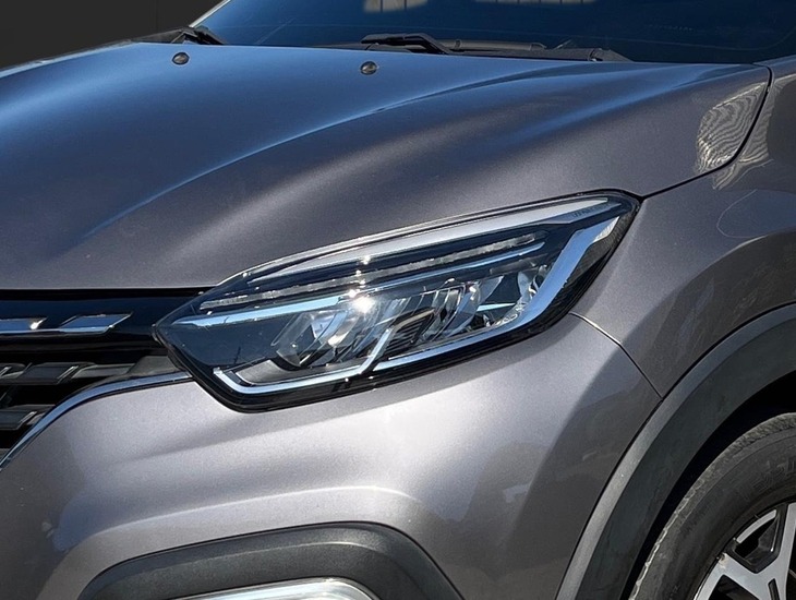 galeria CAPTUR Iconic 1.3 TB 16V Flex 5p Aut.