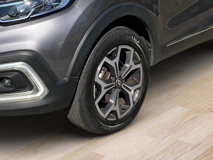 galeria CAPTUR Iconic 1.3 TB 16V Flex 5p Aut.