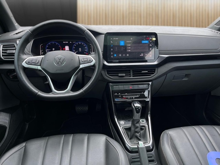 galeria T-Cross Comfor. 200 TSI 1.0 Flex 5p Aut.