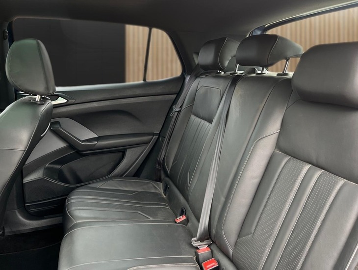 galeria T-Cross Comfor. 200 TSI 1.0 Flex 5p Aut.