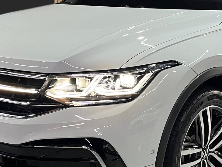 galeria TIGUAN Allspac R-Line 300 TSI 2.0