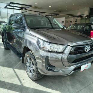 Toyota HILUX 2.8 D-4D TURBO DIESEL CD SR 4X4 AUTOMÁTICO