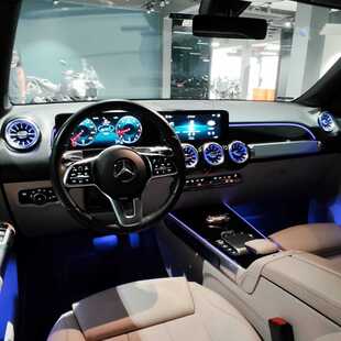 Mercedes Benz GLB 200 Advance 1.3 Turbo (Aut)