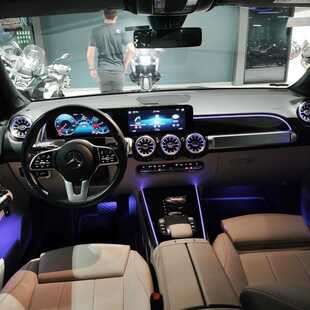 Mercedes Benz GLB 200 Advance 1.3 Turbo (Aut)