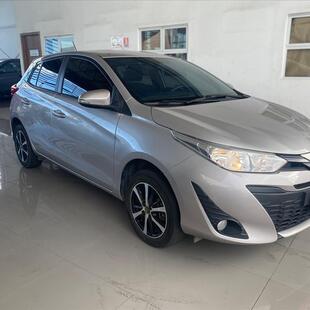 Toyota YARIS 1.3 16V FLEX XL LIVE MULTIDRIVE