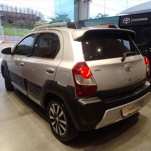 Toyota ETIOS CROSS 1.5 16V FLEX 4P MANUAL