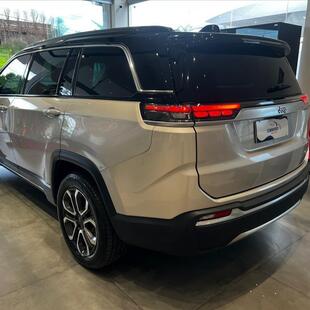 Jeep COMMANDER 1.3 T270 TURBO FLEX LIMITED AT6