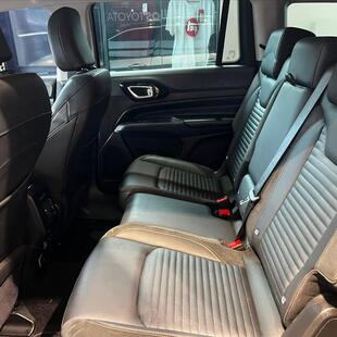 Jeep COMMANDER 1.3 T270 TURBO FLEX LIMITED AT6