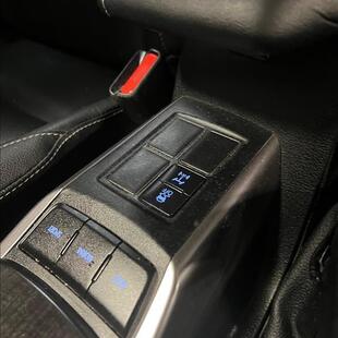 Toyota HILUX SW4 2.8 D-4D TURBO DIESEL SRX 7L 4X4 AUTOMÁTICO