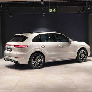 Porsche Cayenne E-Hybrid 3.0 V6