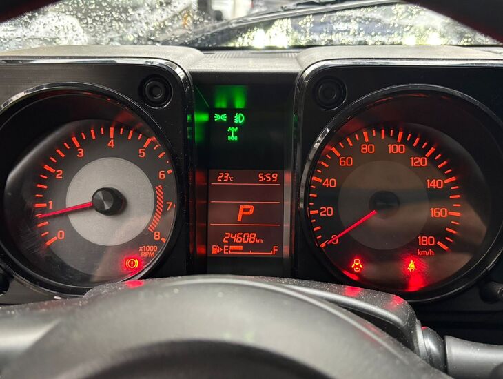 galeria Jimny Sierra