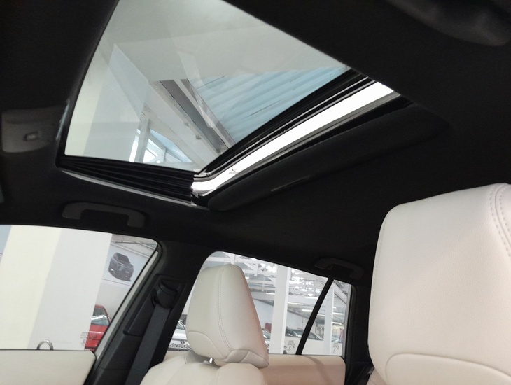 galeria Corolla Cross