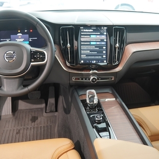 Volvo XC60 2.0 T8 RECHARGE ULTIMATE AWD GEARTRONIC