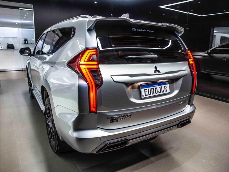 galeria Pajero Sport