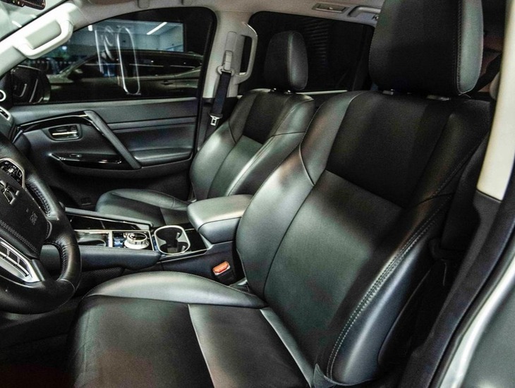 galeria Pajero Sport