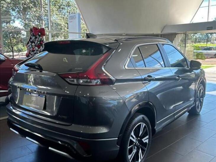 galeria ECLIPSE CROSS