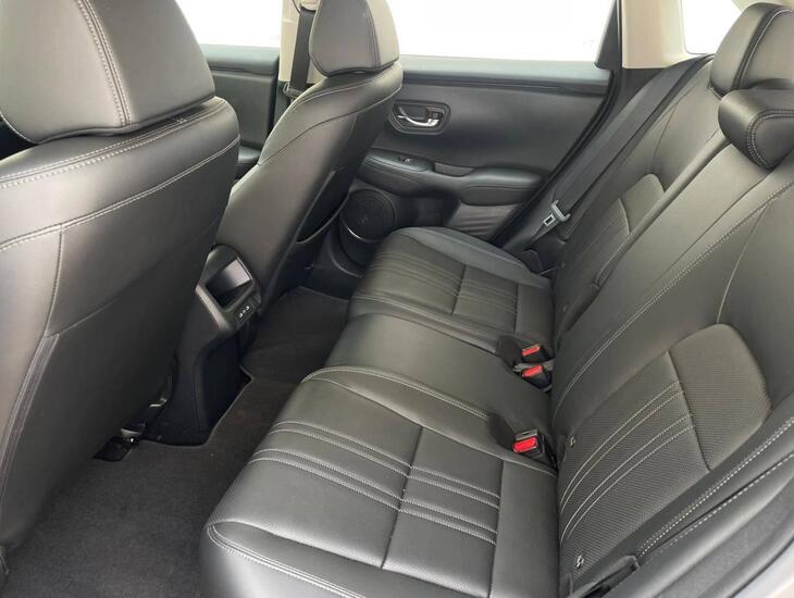 galeria ZR-V TOURING