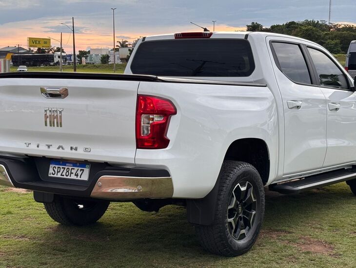 galeria FIAT TITANO VOLCANO 4X4