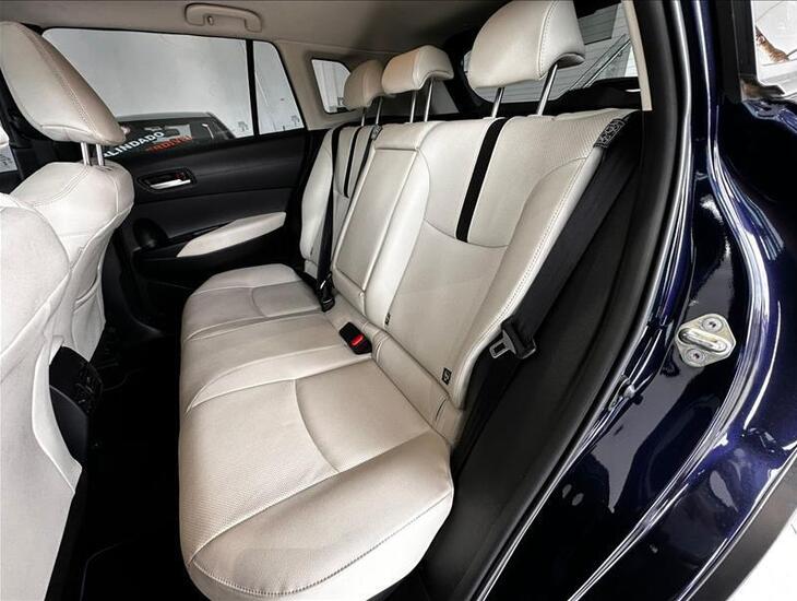 galeria COROLLA CROSS