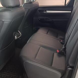 Toyota HILUX 2.8 D-4D TURBO DIESEL CD SRV 4X4 AUTOMÁTICO