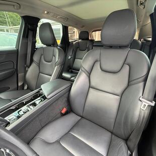 Volvo XC60 2.0 T8 HYBRID MOMENTUM AWD GEARTRONIC