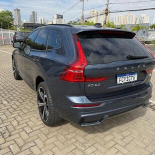 Volvo XC60 2.0 T8 RECHARGE ULTIMATE DARK AWD GEARTRONIC