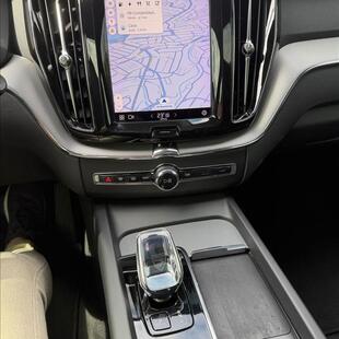 Volvo XC60 2.0 T8 RECHARGE ULTIMATE DARK AWD GEARTRONIC