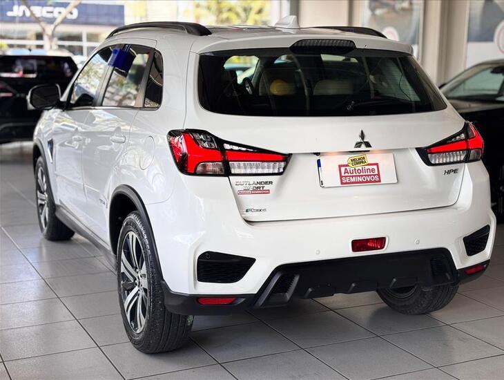 galeria OUTLANDER SPORT