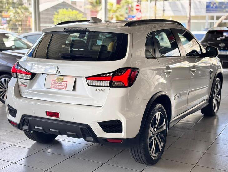 galeria OUTLANDER SPORT
