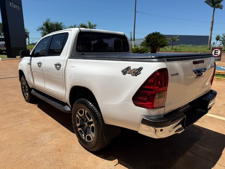 galeria HILUX