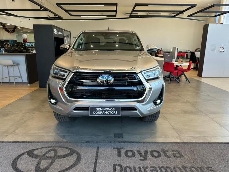 galeria HILUX