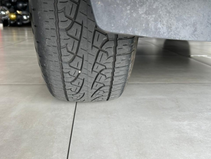 galeria PAJERO SPORT