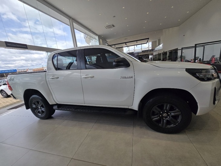 galeria HILUX