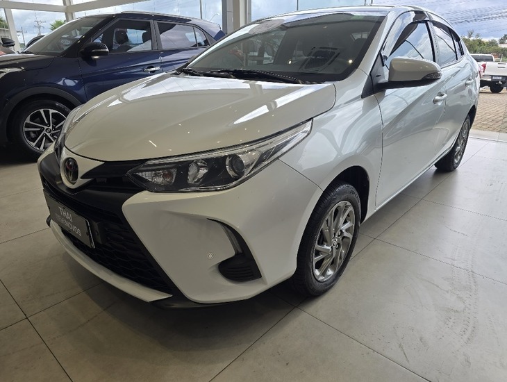 galeria YARIS