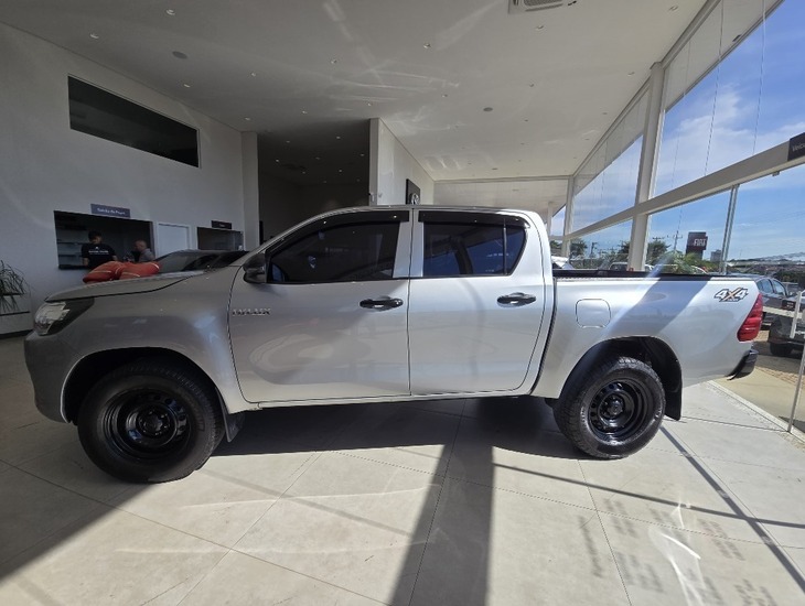 galeria HILUX