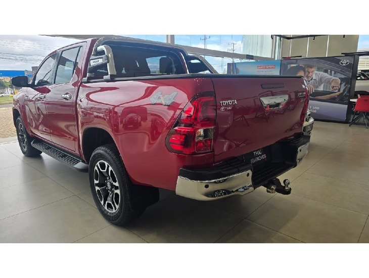 galeria HILUX