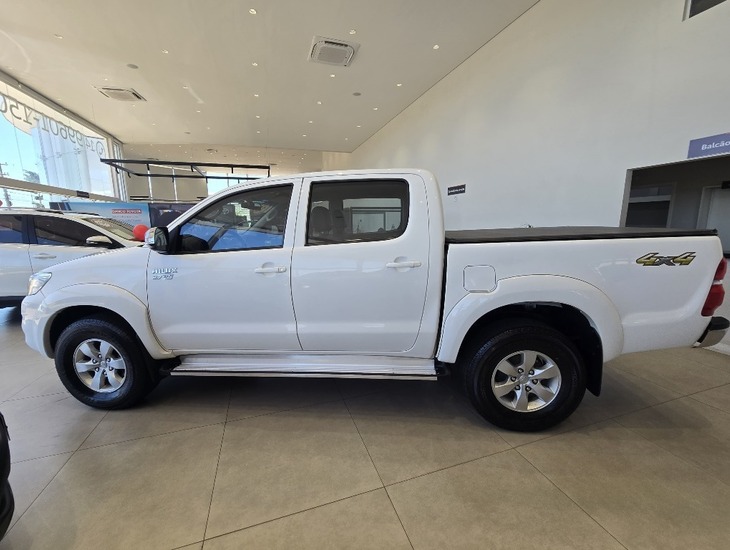 galeria HILUX