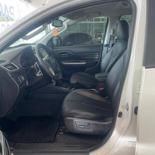 Mitsubishi L200 TRITON SPORT HPE-S 2.4TDi 16v 4X4 C.D. L200 TRITON SPORT HPE-S 2.4TDi 16v 4X4 C.D.