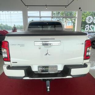 Mitsubishi L200 TRITON SPORT HPE-S 2.4TDi 16v 4X4 C.D. L200 TRITON SPORT HPE-S 2.4TDi 16v 4X4 C.D.