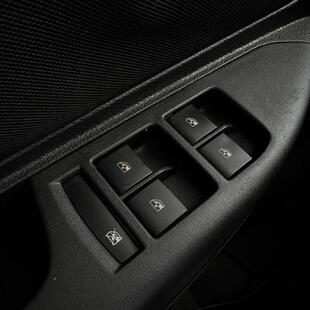 Chevrolet SPIN 1.8 ACTIV 8V FLEX 4P AUTOMÁTICO