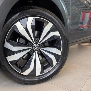 Volkswagen T-CROSS 1.0 200 TSI TOTAL FLEX AUTOMÁTICO