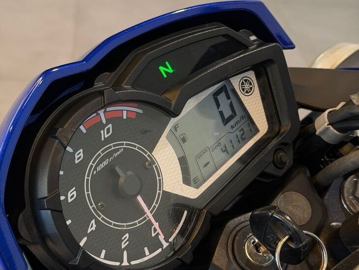 galeria YS 150 Fazer