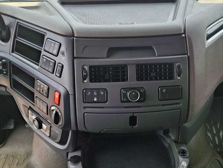 galeria DAF XF FTT 530 - 6x4