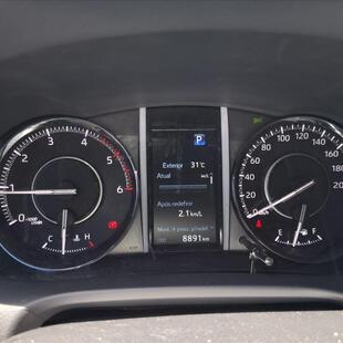 Toyota HILUX 2.8 D-4D TURBO DIESEL CD POWER PACK 4X4 AUTOMÁTICO