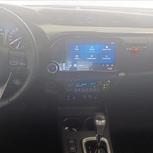 Toyota HILUX 2.8 D-4D TURBO DIESEL CD SRX PLUS 4X4 AUTOMÁTICO